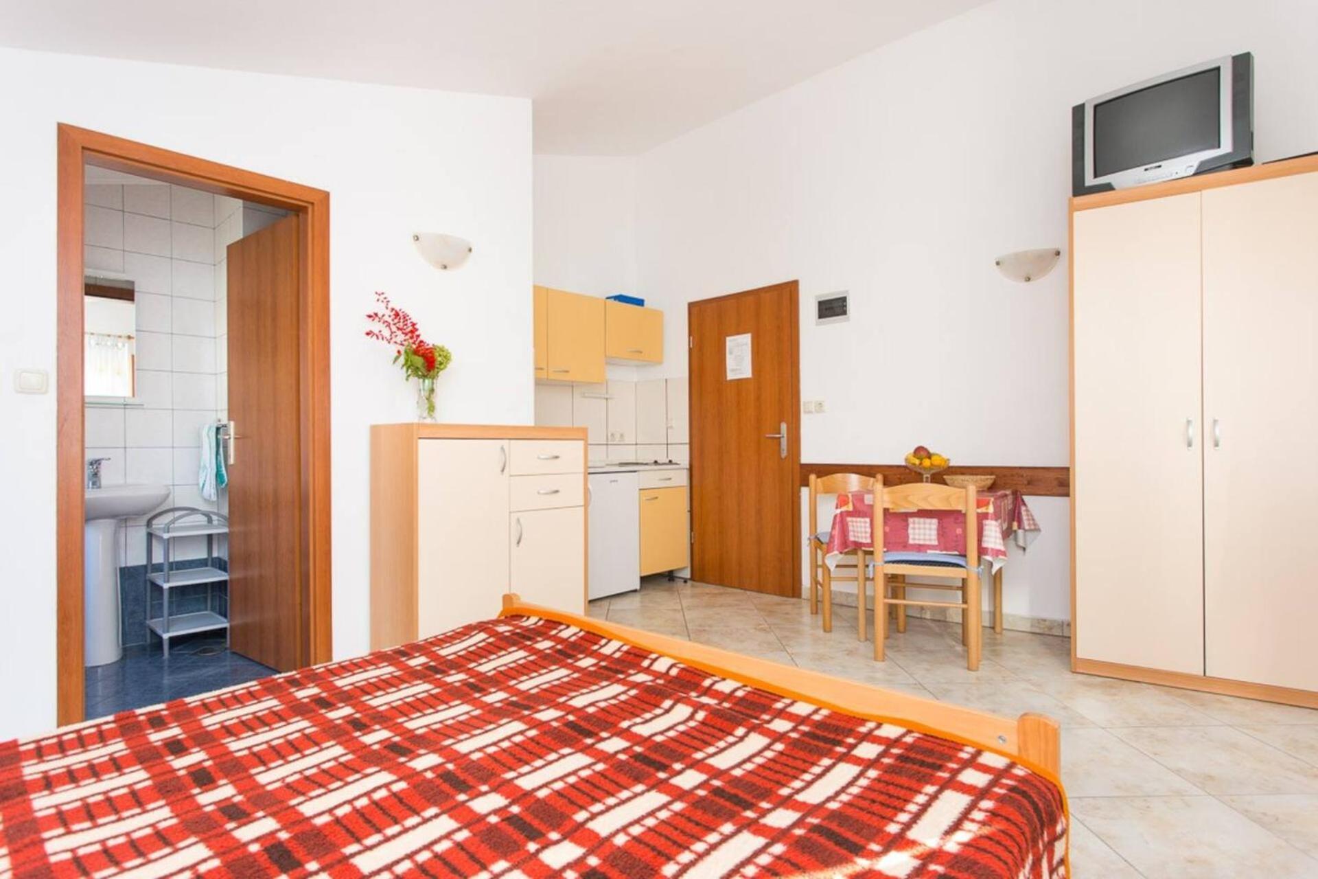 Apartments Zic - Mrakovcic Baška Buitenkant foto