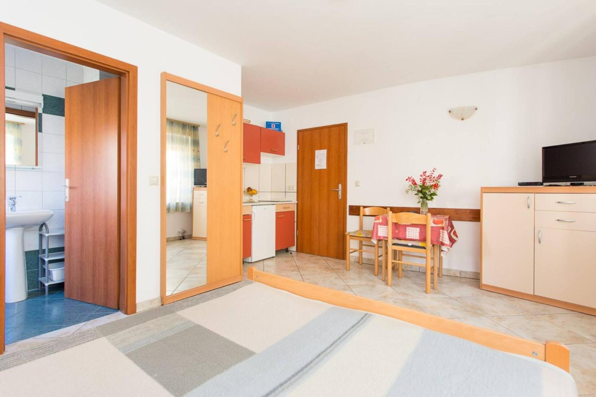 Apartments Zic - Mrakovcic Baška Buitenkant foto
