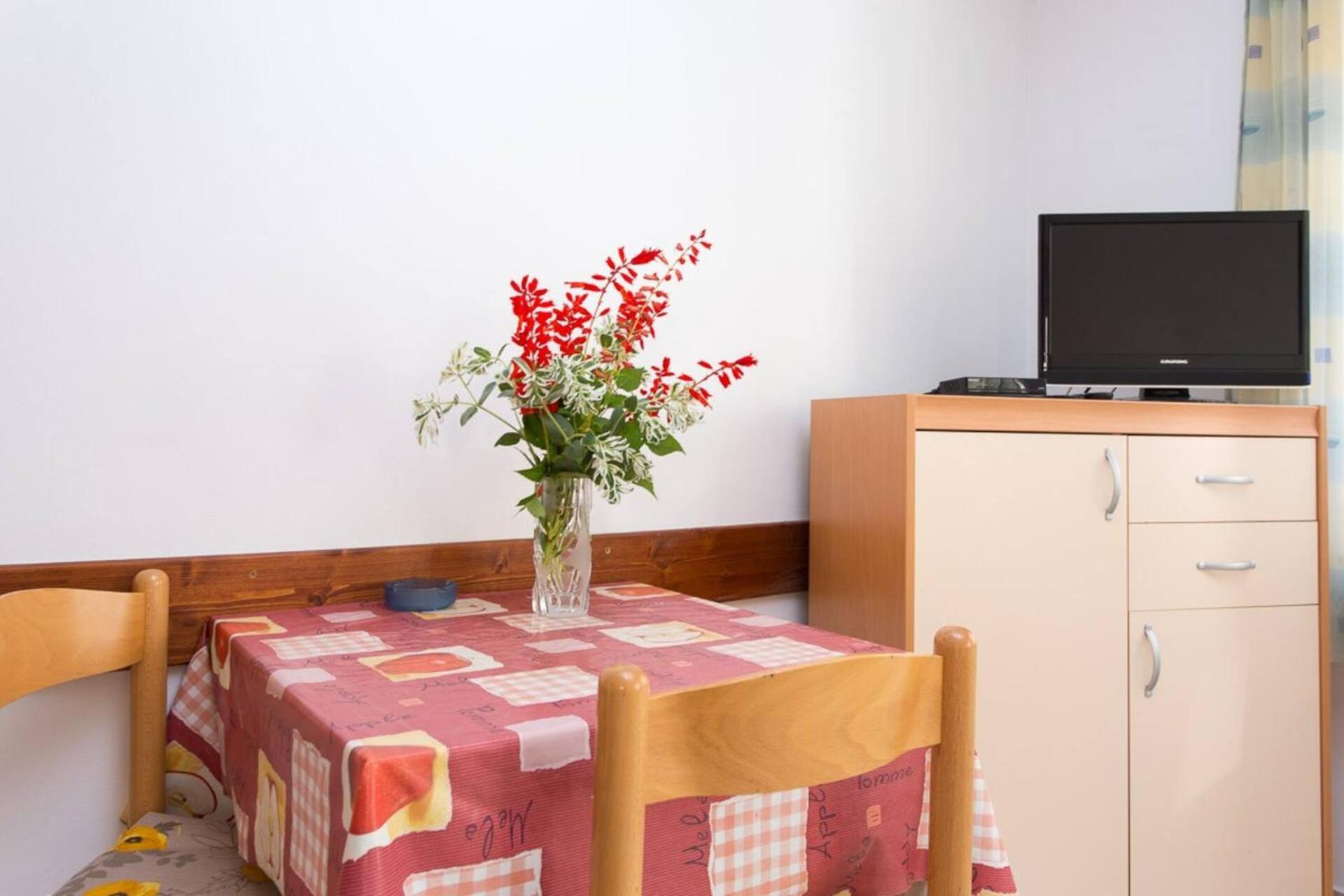 Apartments Zic - Mrakovcic Baška Buitenkant foto